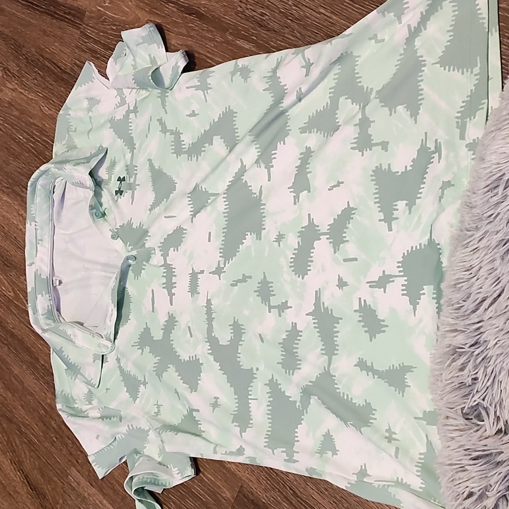Under armour shirt